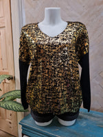 Sweater negro con dorado 658