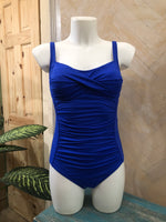 CALZONETA EW6335 (rojo, azul, negro)