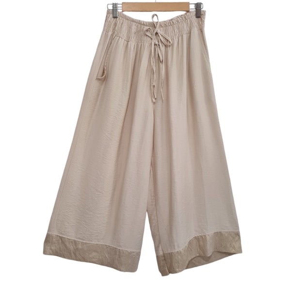 Pantalón 665 beige