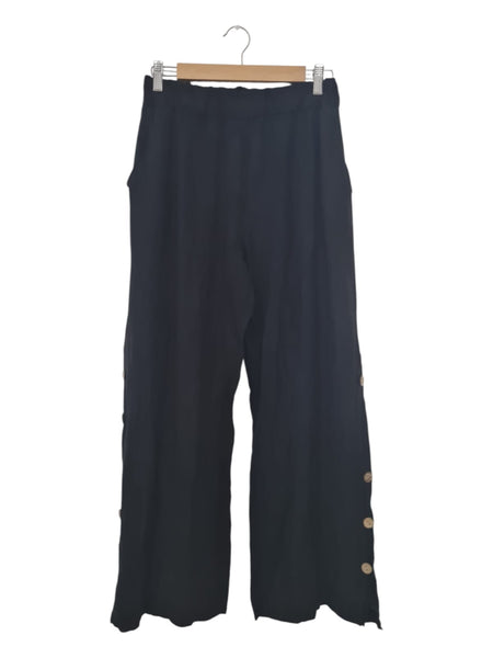 PANTALON NEGRO BOTONES 943