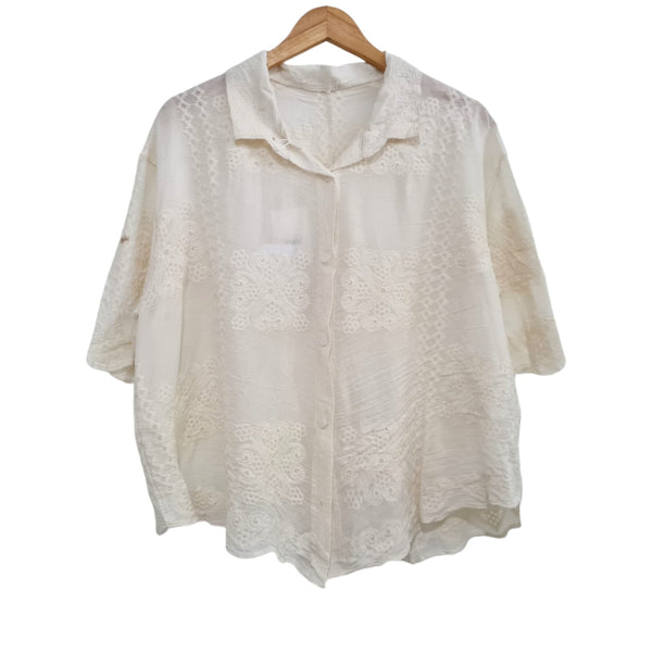 BLUSA BEIGE BORDADA MANGA 3/4 1225