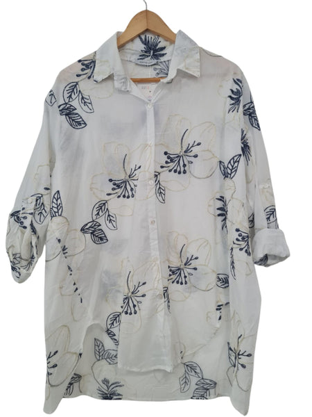 BLUSA BORDADA 8066