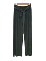 PANTALON OLIVO  CON PALETONES 9049