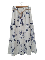 FALDA  ESTAMPADA BORDADA  595