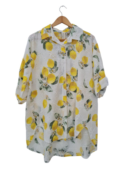 BLUSA ESTAMAPADA BORDADA 359