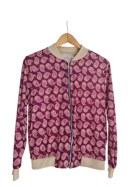 CHAQUETA UVA CON ZIPPER 2139
