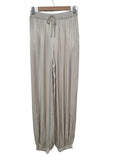 PANTALON LISO CON RESORTE 92694 (CAFE, BIEGE, GRIS, NEGRO, OLIVO)