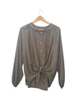 BLUSA BORDADO CON NUDO 30967 (OLIVO. MOSTAZA, AZUL, GRIS, CORINTA)